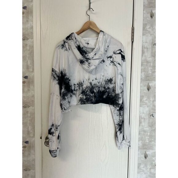 Tye Die Cropped Shirt - Picture 3 of 4